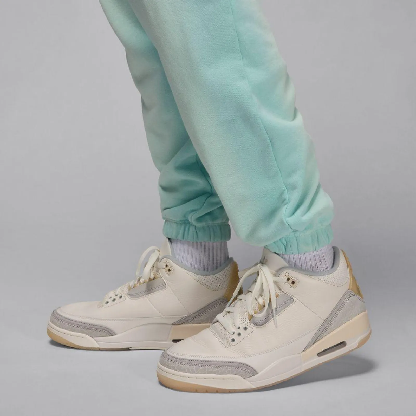 Air Jordan Flight Fleece Pants 'Light Dew' - Air Jordan Flight Fleece Pants in Light Dew