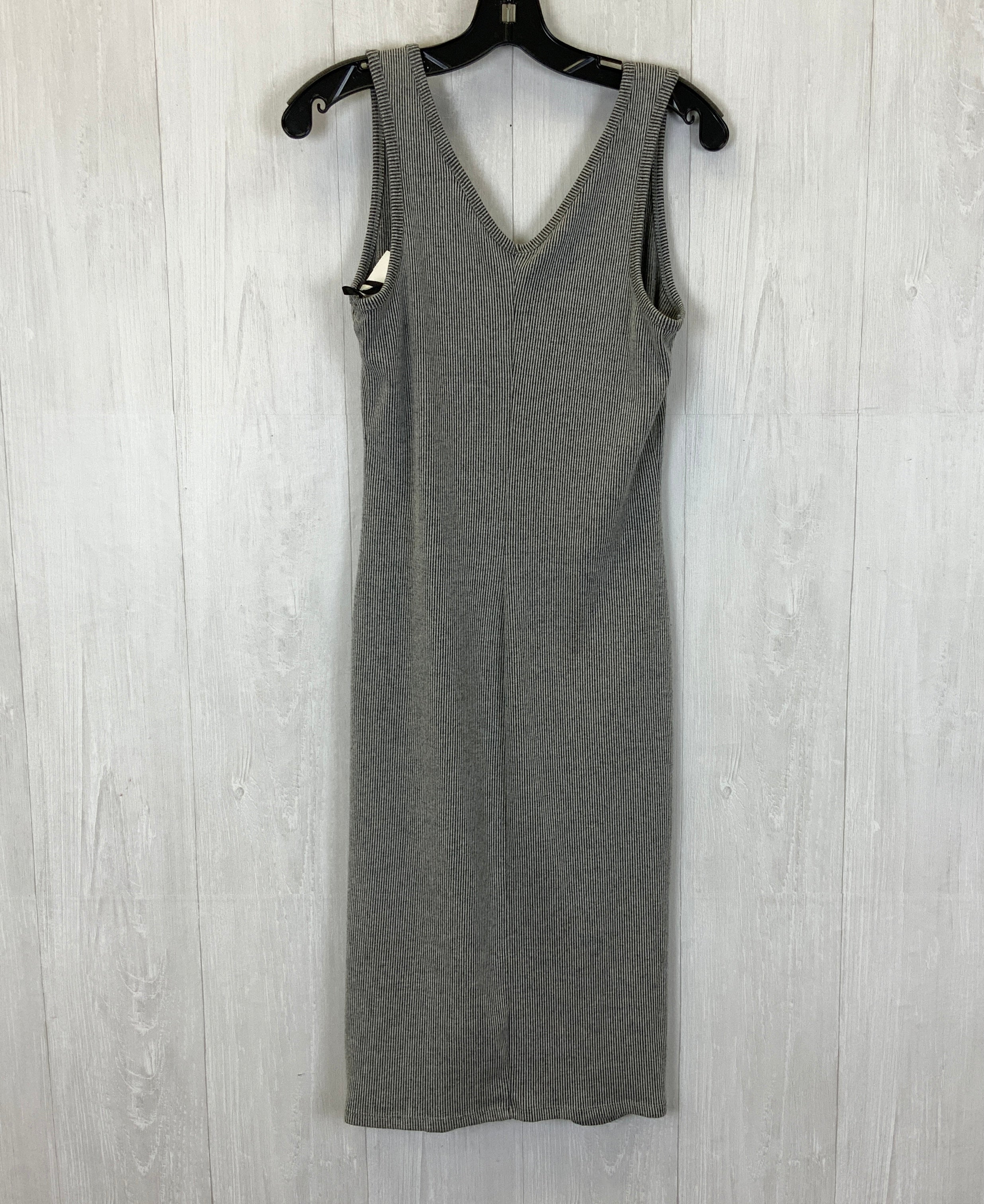 Casual Midi Dress - Clothes Mentor - Size M