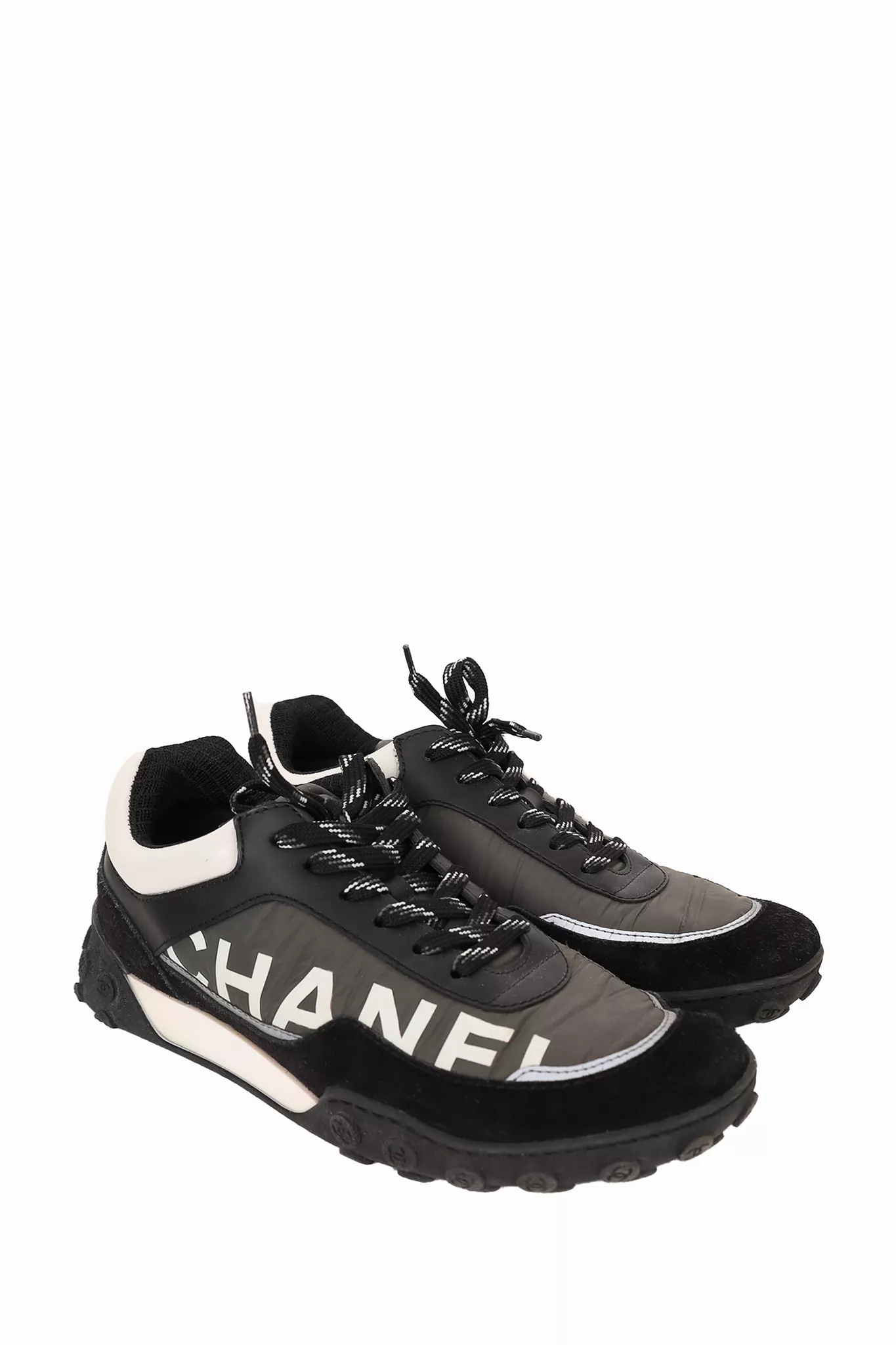 Chanel Black Nylon/Suede CC Logo Low Top Sneaker - Size 37.5