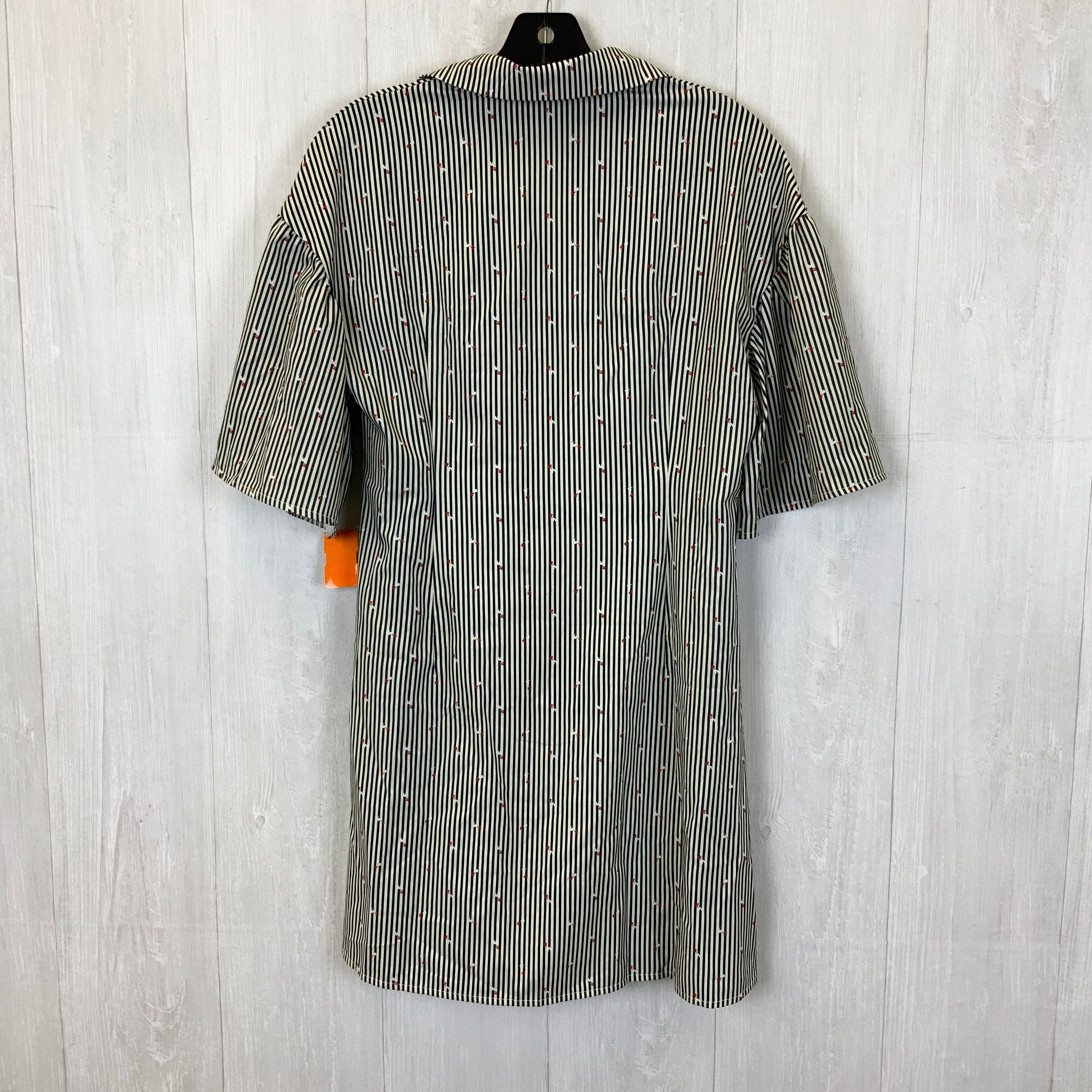 Dress - Casual Short - Shein - Size M