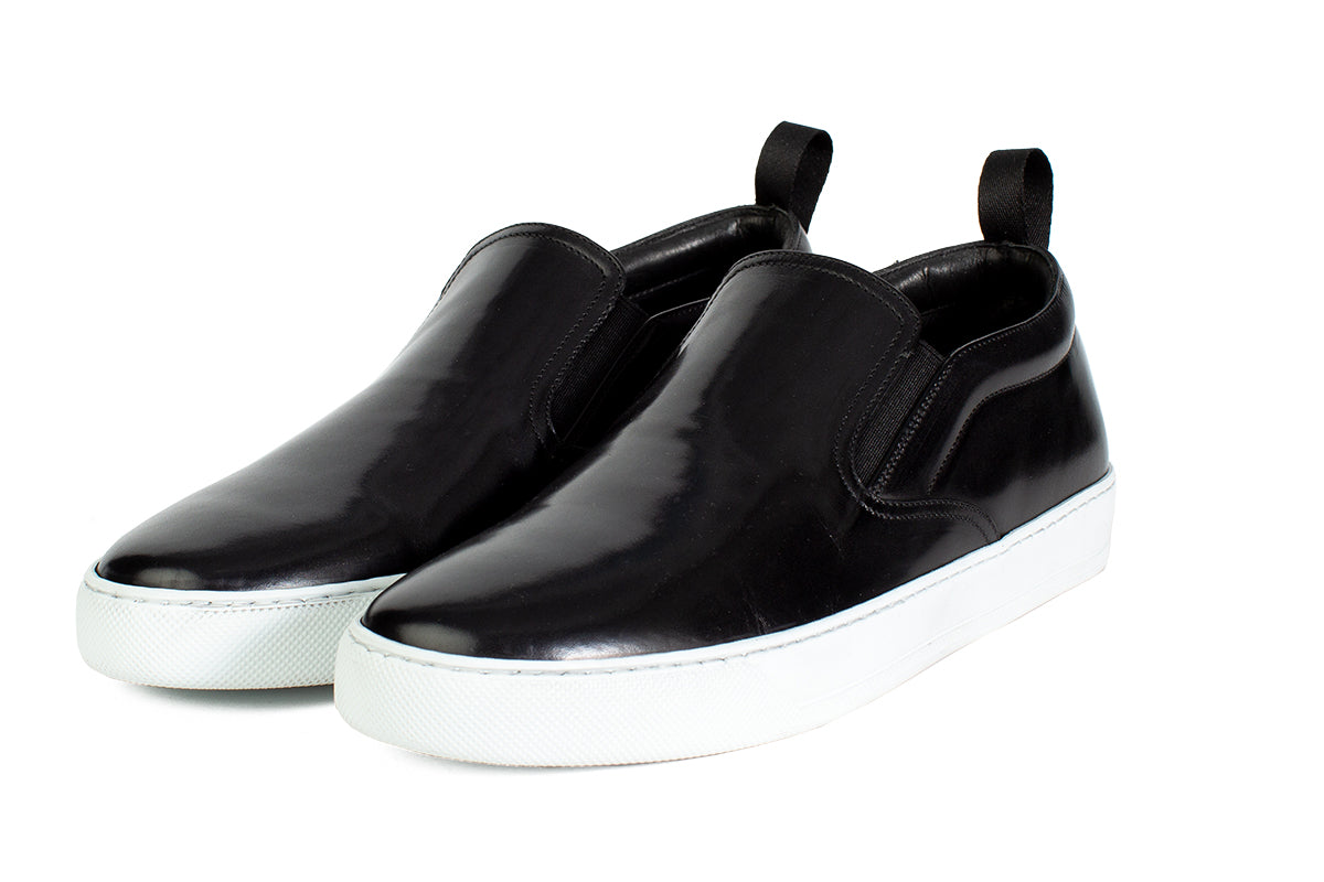 Ellis Slip-On Sneaker - Nero | Shop Now