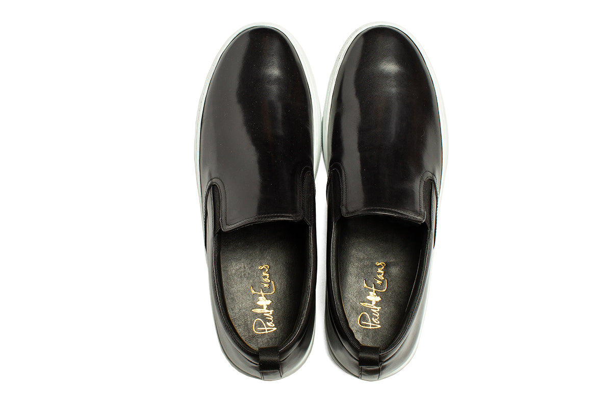 Ellis Slip-On Sneaker - Nero | Shop Now