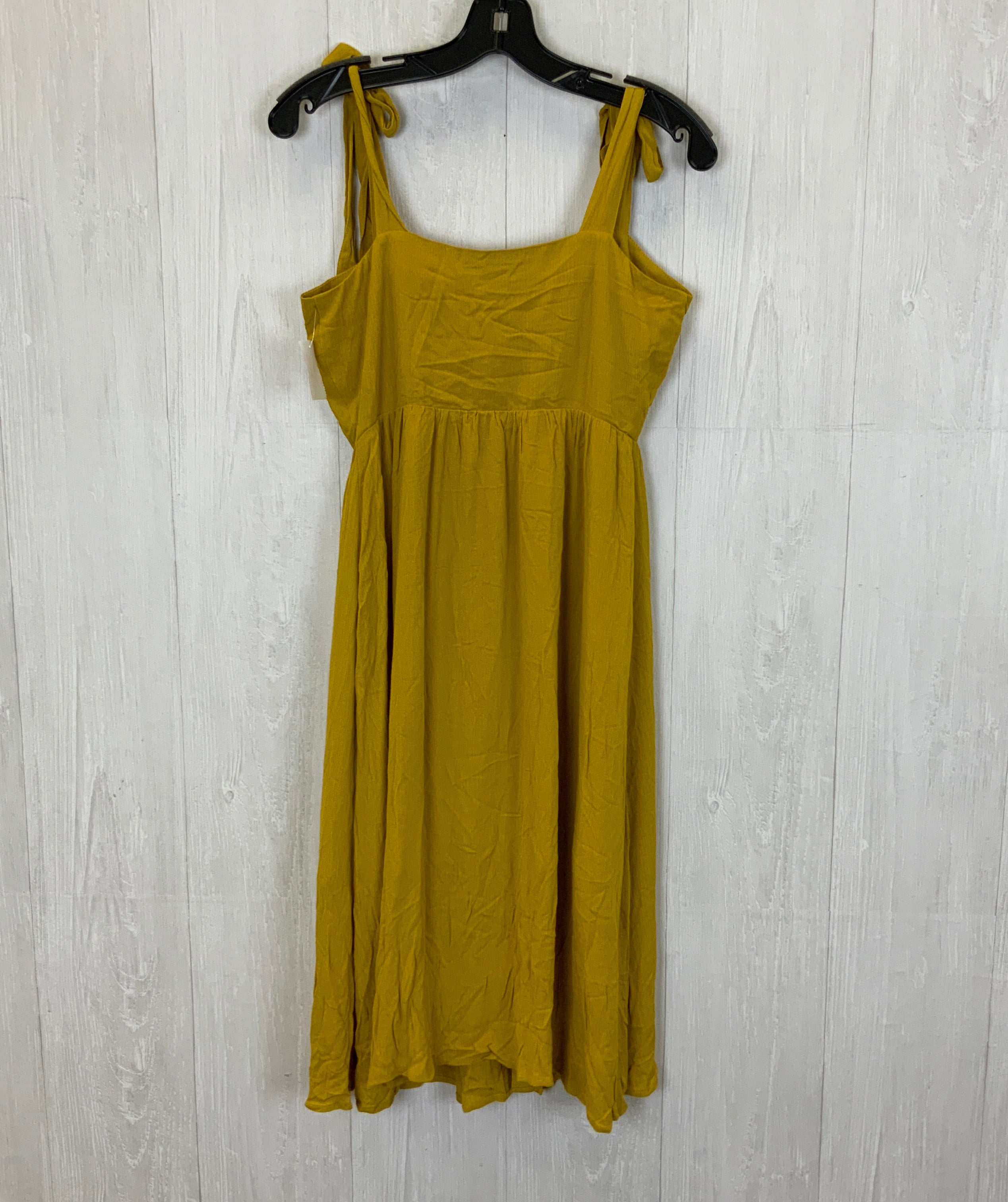 Forever 21 Midi Dress in Size M