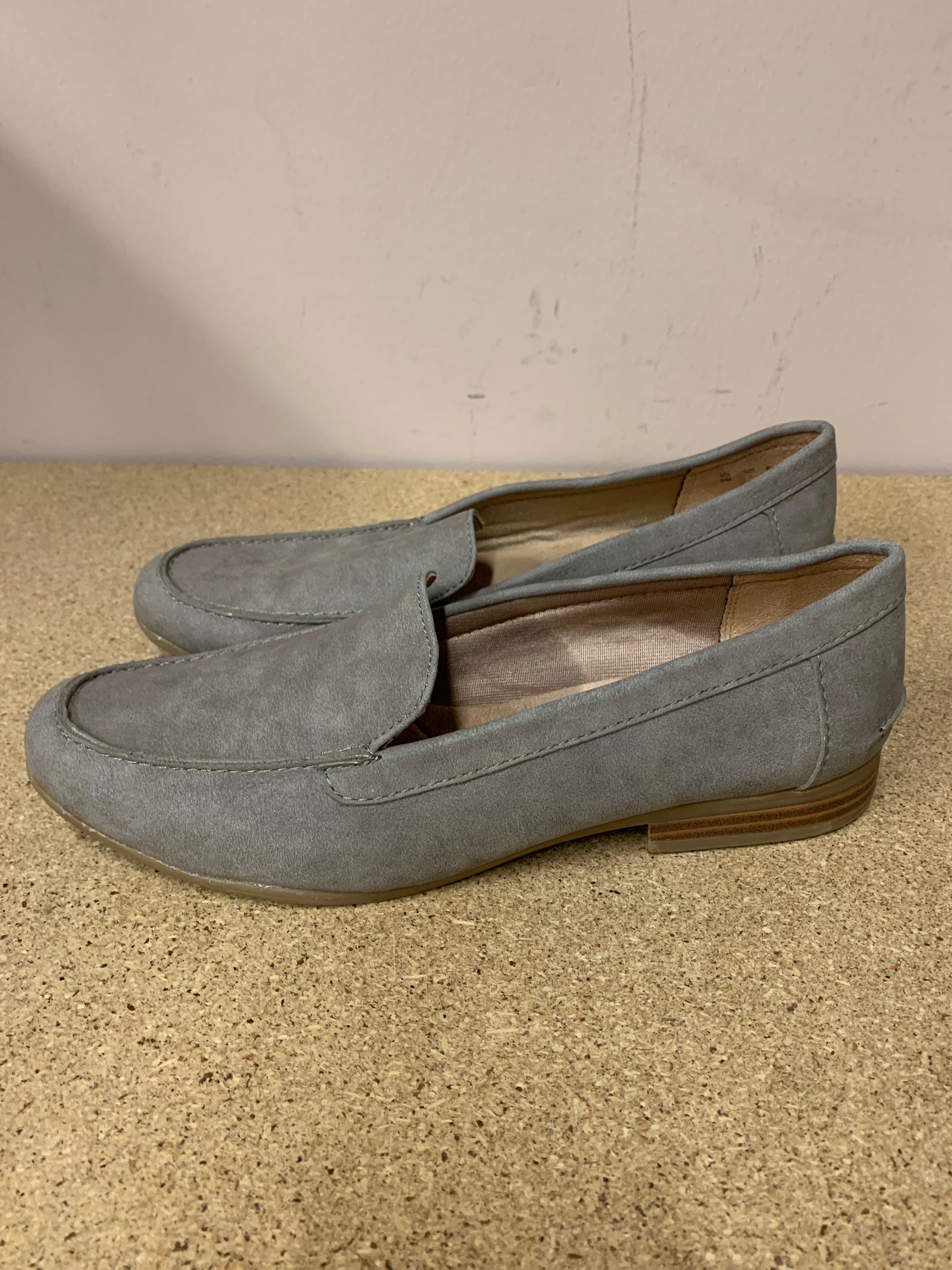 Life Stride Ballet Flats - Size 8 Shoes.