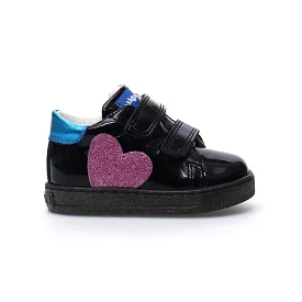 Naturino toddler shoes heart black patent pink sizes 21-26.