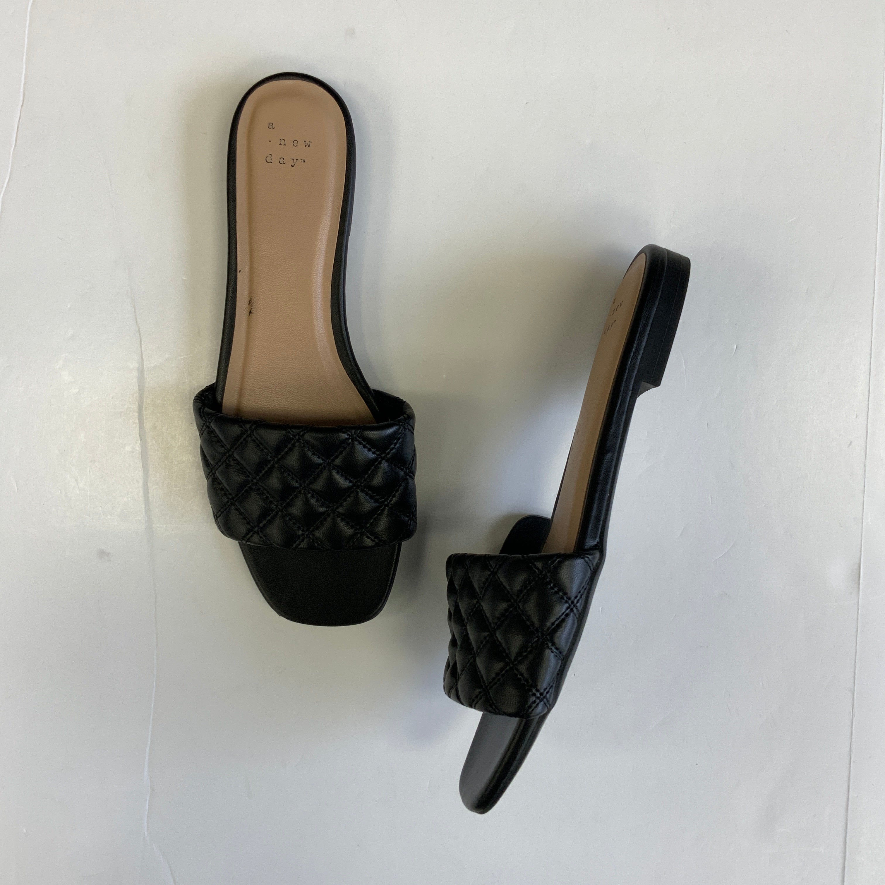 Sandals - Flats - New Day - Size 9