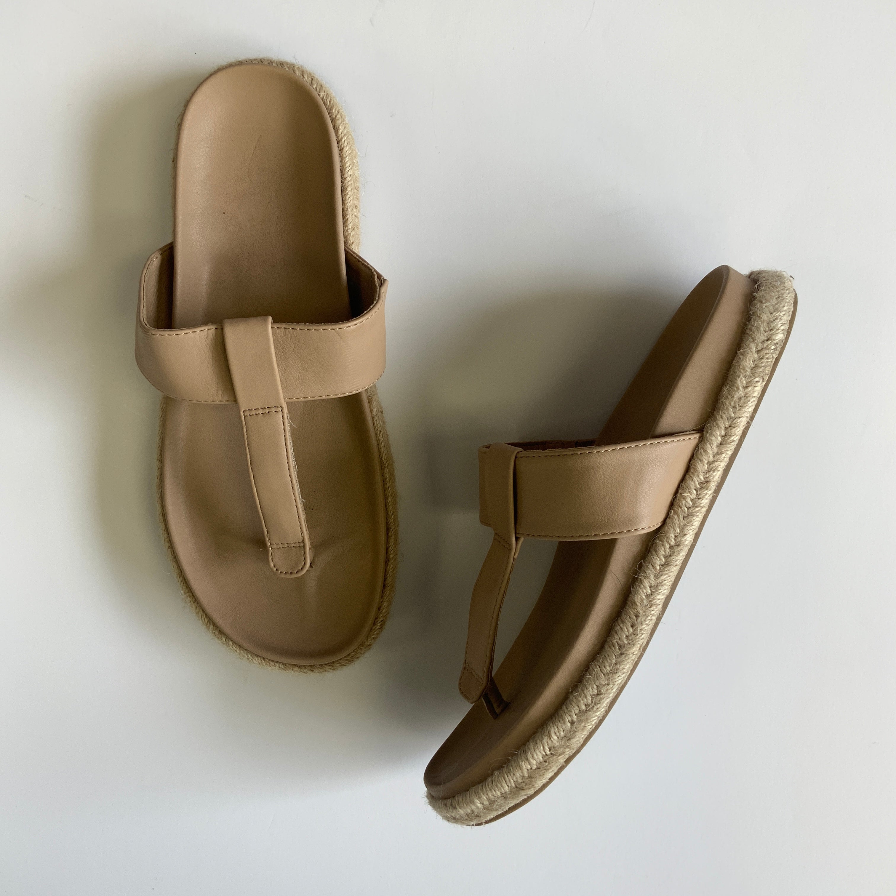 Sandals Flats on Sale: Size 8 | Clothes Mentor